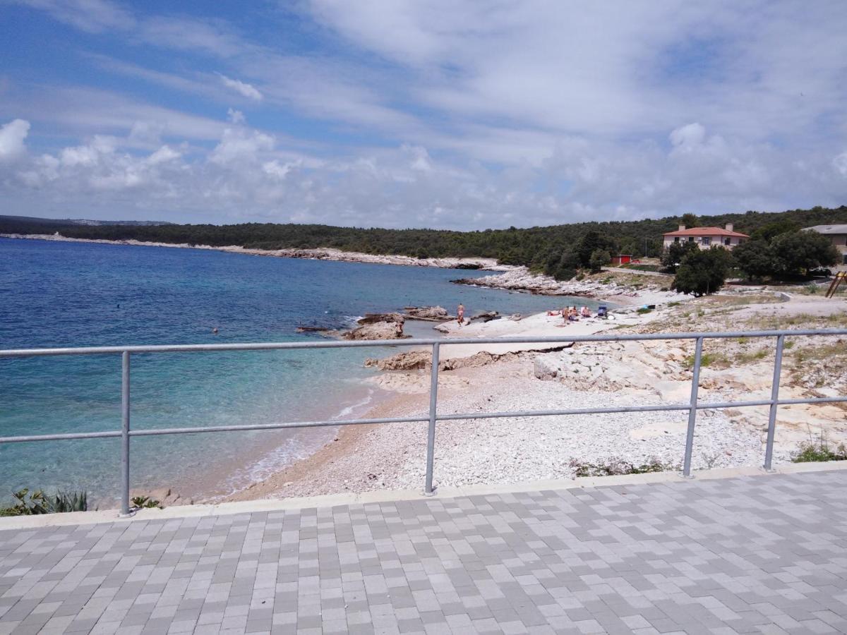 Koromačno Apartmani Zupanic מראה חיצוני תמונה