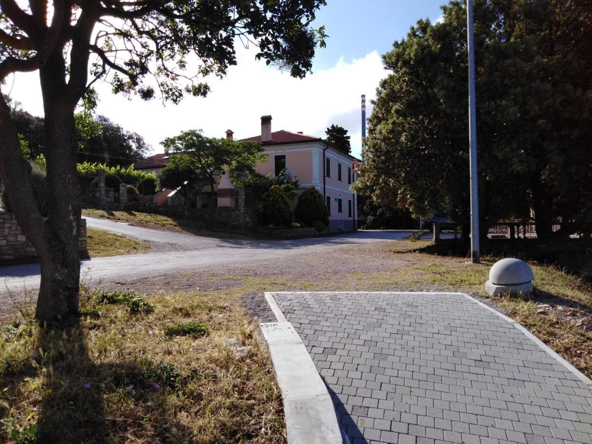 Koromačno Apartmani Zupanic מראה חיצוני תמונה