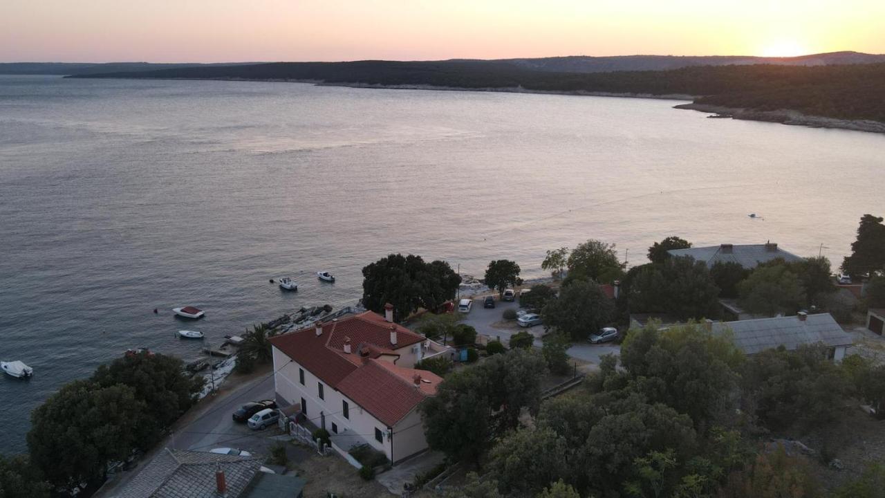 Koromačno Apartmani Zupanic מראה חיצוני תמונה